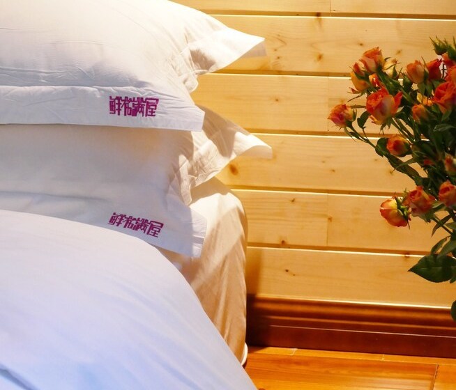 Hotel Inn Of Flowers Yang Shuo Pan Tao