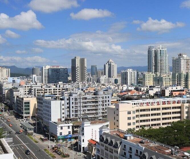 Hotel Sanya Huabaoshi