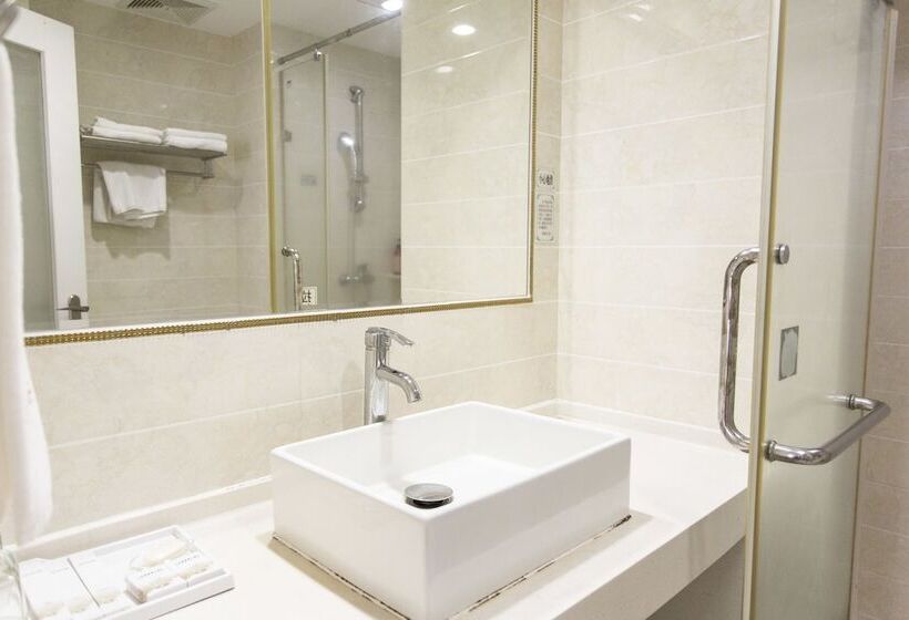 Hotel Sanya Huabaoshi