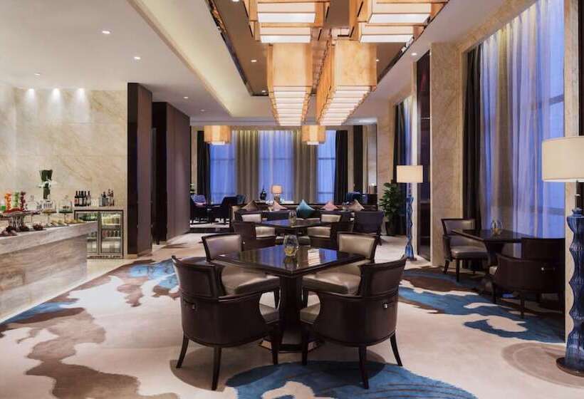 Отель Wanda Realm Yinchuan