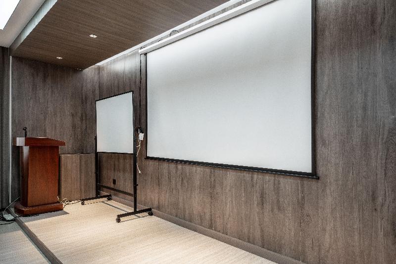 Hanting Hotel Changsha Railway Station Metro Station