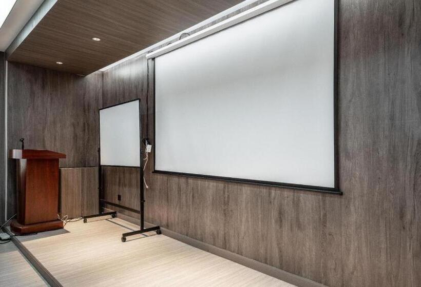 Hanting Hotel Changsha Railway Station Metro Station