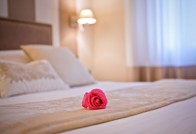 住宿加早餐  Delle Vittorie Luxury Suites & Rooms