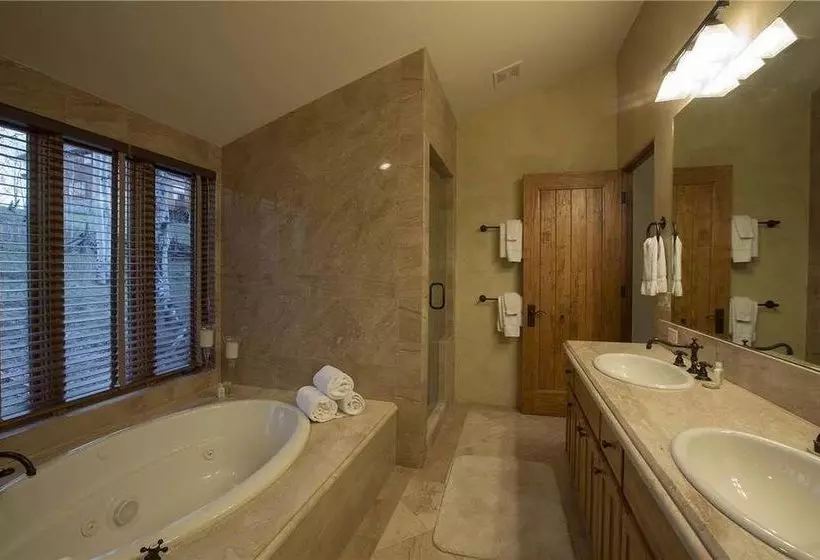 هتل Adams Ranch Retreat By Telluride Resort Lodging