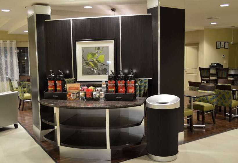 בית מלון כפרי Best Western Premier University Inn