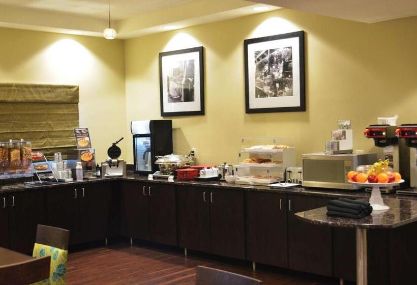 בית מלון כפרי Best Western Premier University Inn