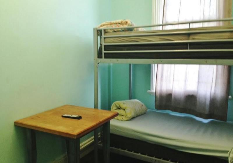 בית מלון כפרי Bondi Shores Accommodation