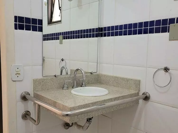 ホテル El Pilar