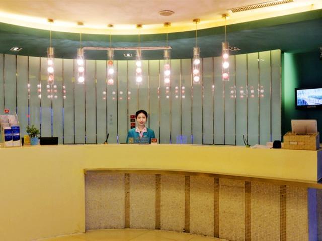 فندق Jinjiang Inn Xuchang Hubin Road