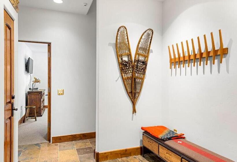 هتل Dakota Place 7