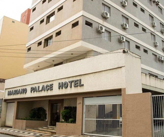 Hotel Mariano Palace