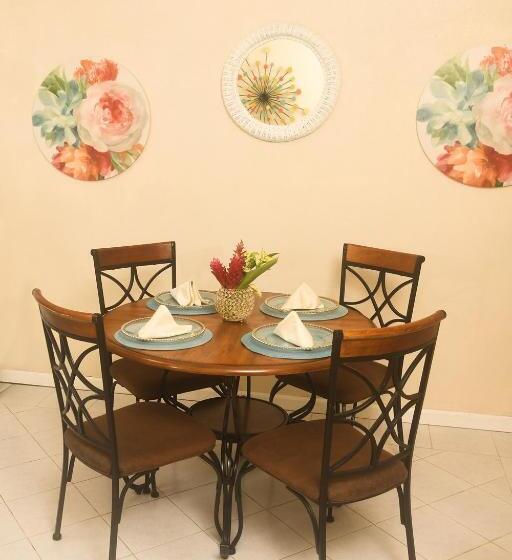 هتل Melbourne Inn