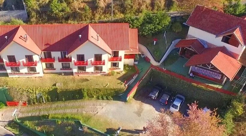 هتل Pousada Alpenrose