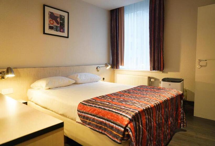 هتل Prins Boudewijn