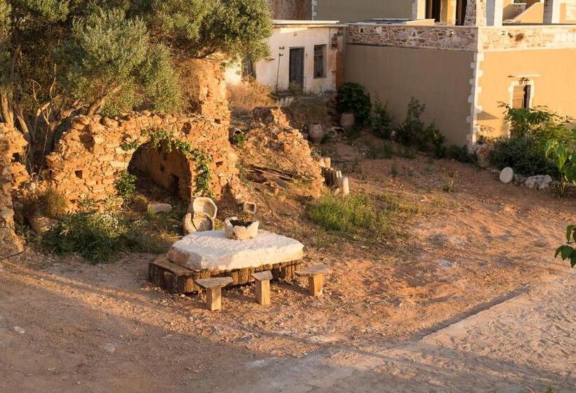 בית מלון כפרי Lameriana Secret Village