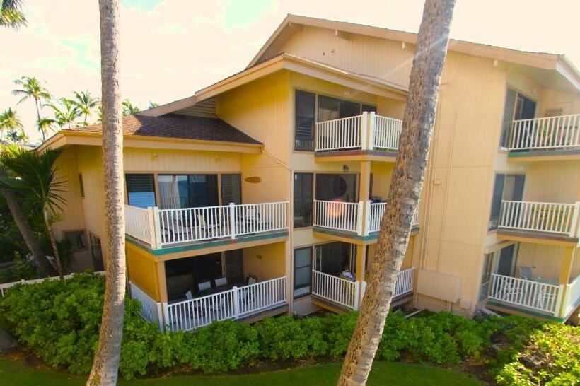 בית מלון כפרי Sea Village