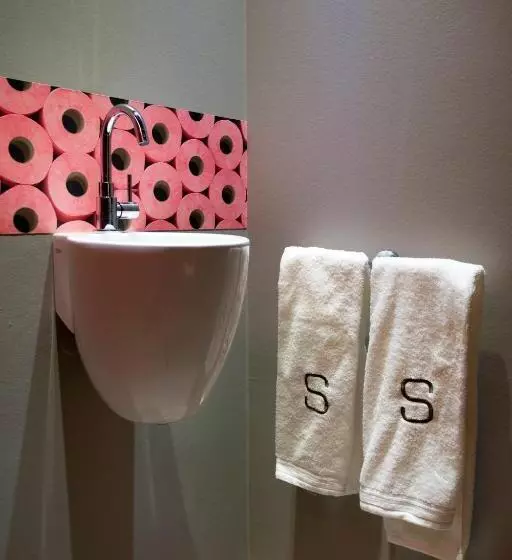 ホテル Square