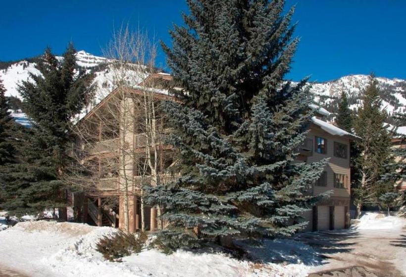 בית מלון כפרי Teewinot Condominiums