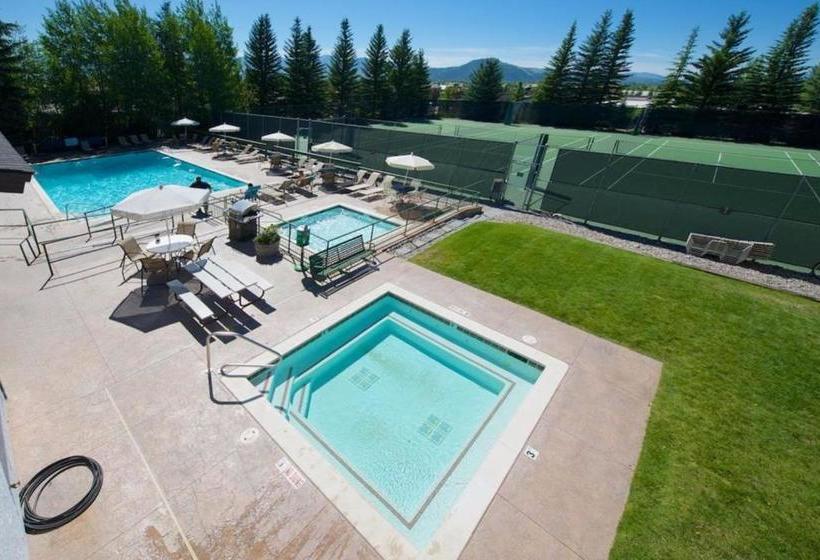 هتل Teewinot Condominiums