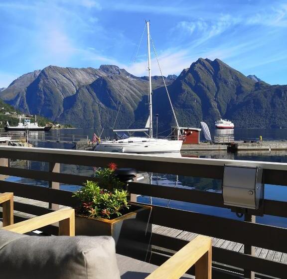 Sagafjord Hotel By Classic Norway Hotels