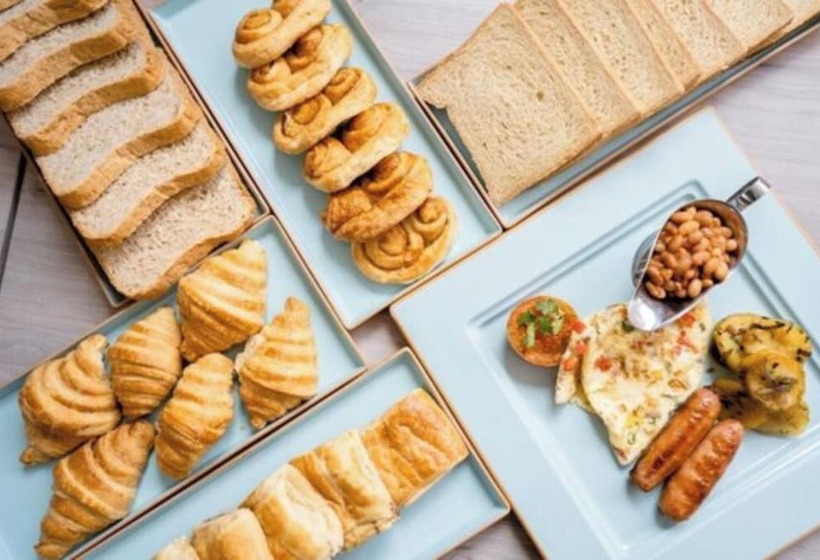 هتل Blooming Suites