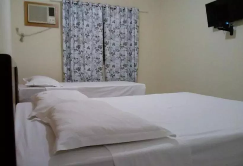Alerri Hotel