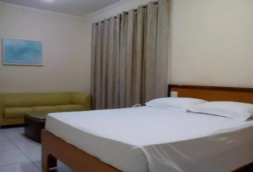 Alerri Hotel