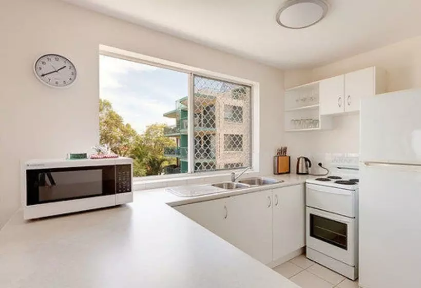Bayviews & Harbourview Holiday Apartments