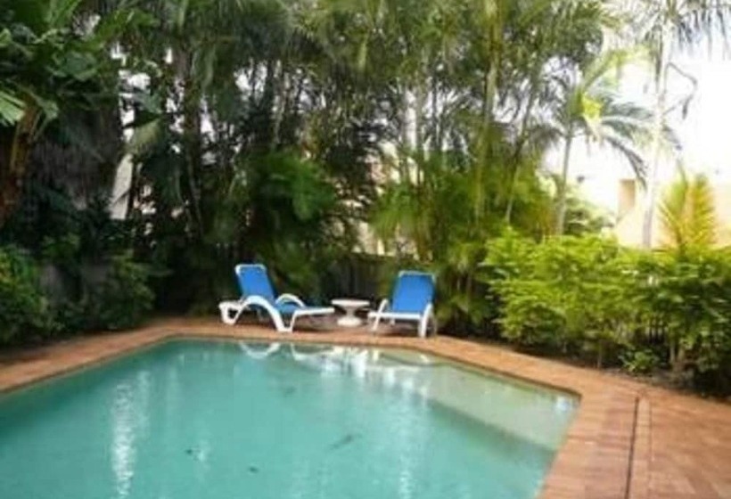 Bayviews & Harbourview Holiday Apartments