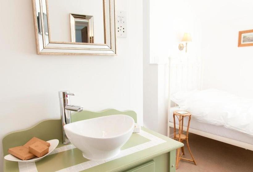 Belmont Bed And Breakfast