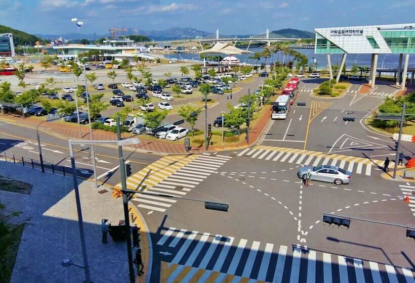 호스텔 Good Moments Sharehouse