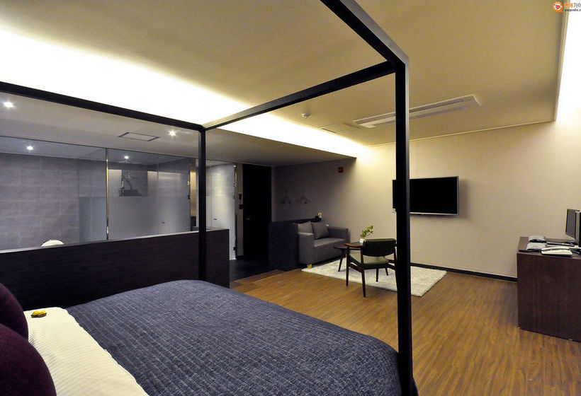 فندق Boutique  H