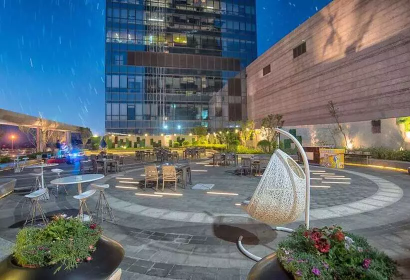 Hilton Jinan South Hotel & Residences