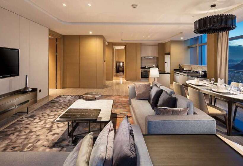 Hilton Jinan South Hotel & Residences