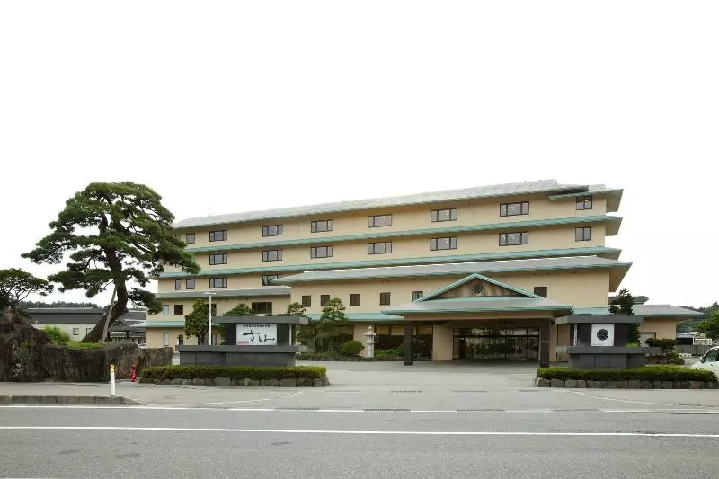 ホテル Akita Onsen Satomi
