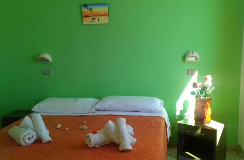 ホテル B&b Acapulco Sul Mare
