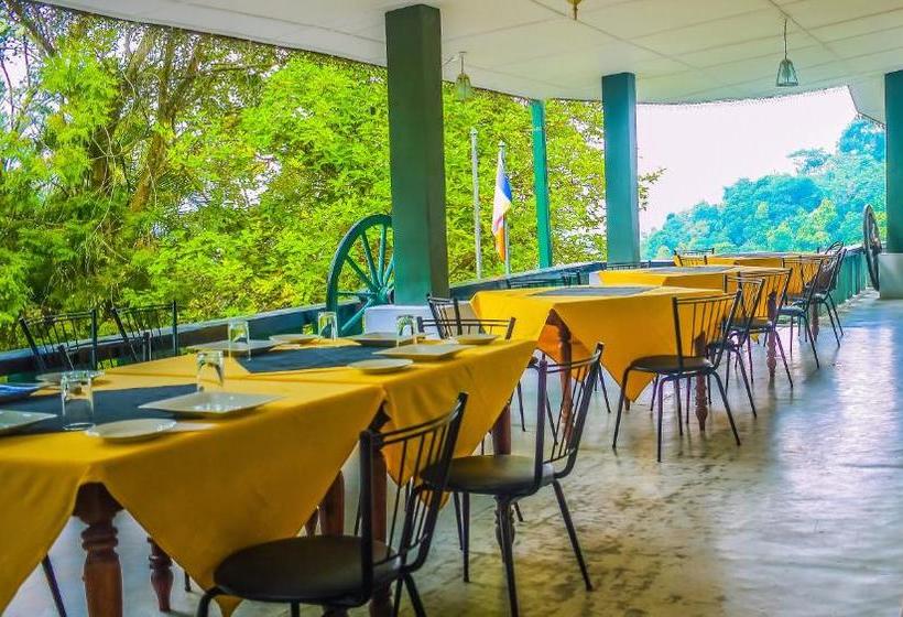 فندق Brookside Resort By Earl S