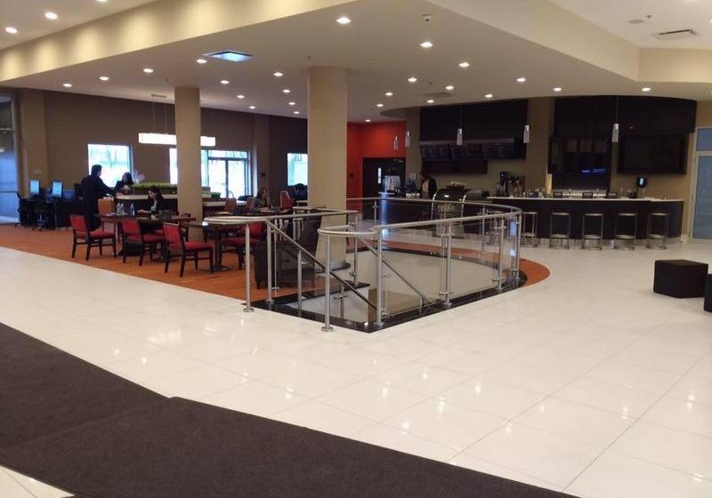 호텔 Courtyard By Marriott Montreal West Island/baie D’urfe