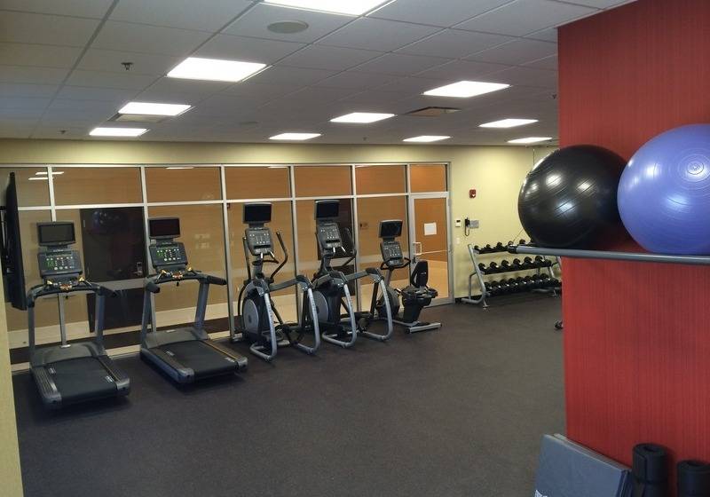 호텔 Courtyard By Marriott Montreal West Island/baie D’urfe