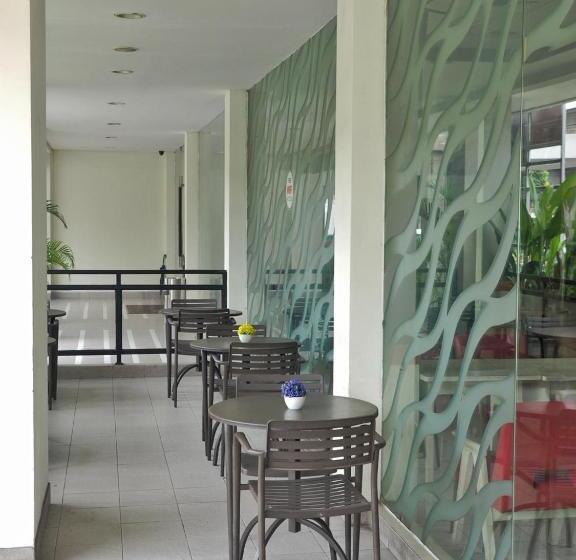 D Primahotel Itc Mangga Dua