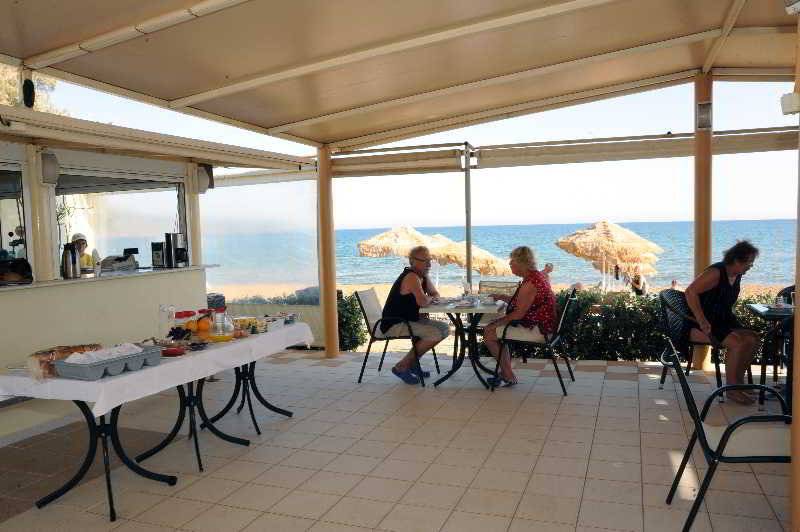 Esperides Beach Hotel Apartments