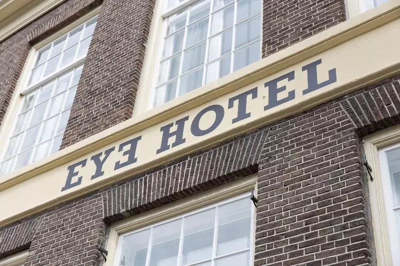 Hotel Eye