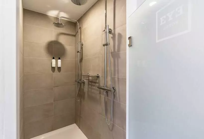 Hotel Eye