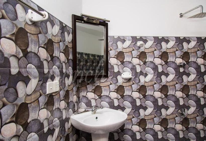 Отель Grand Conch Villa