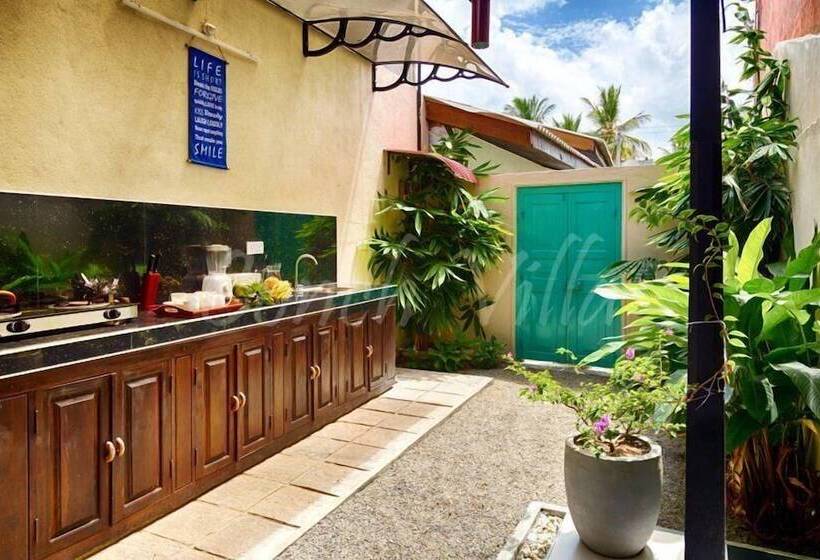 Отель Grand Conch Villa