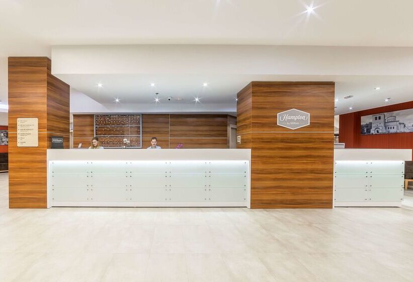 בית מלון כפרי Hampton By Hilton Iasi