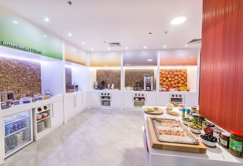 בית מלון כפרי Hampton By Hilton Iasi