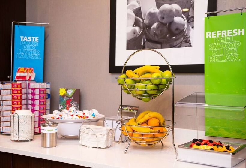 هتل Hampton Inn & Suites Olympia Lacey