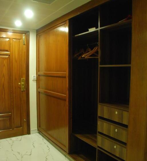 هتل Hilton Suites Lahore