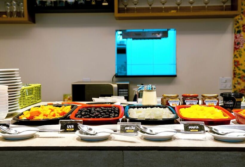 בית מלון כפרי Nacional Inn Palmas